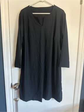 Baleaf Black Long-Sleeve Shift Dress